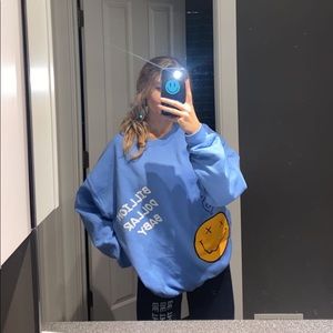 Blue crewneck